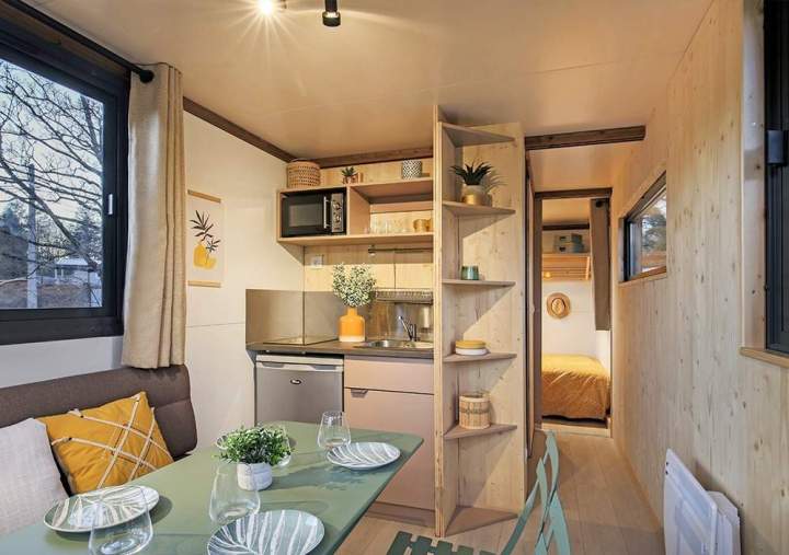 Creaventure  intérieur confortable Clermont-Ferrand